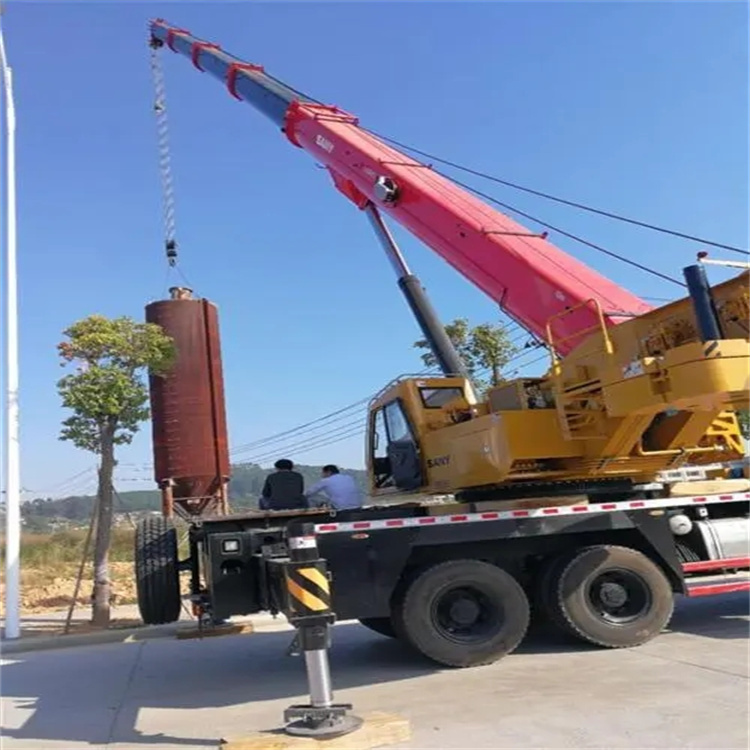 后湖管理区80吨吊车出租多少钱