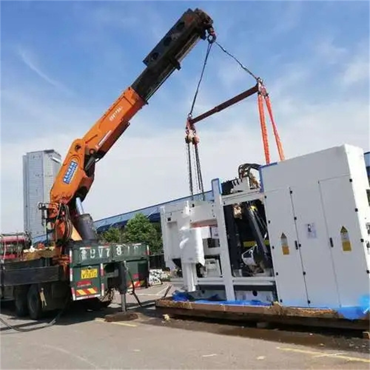 后湖管理区吊集装箱的吊车电话